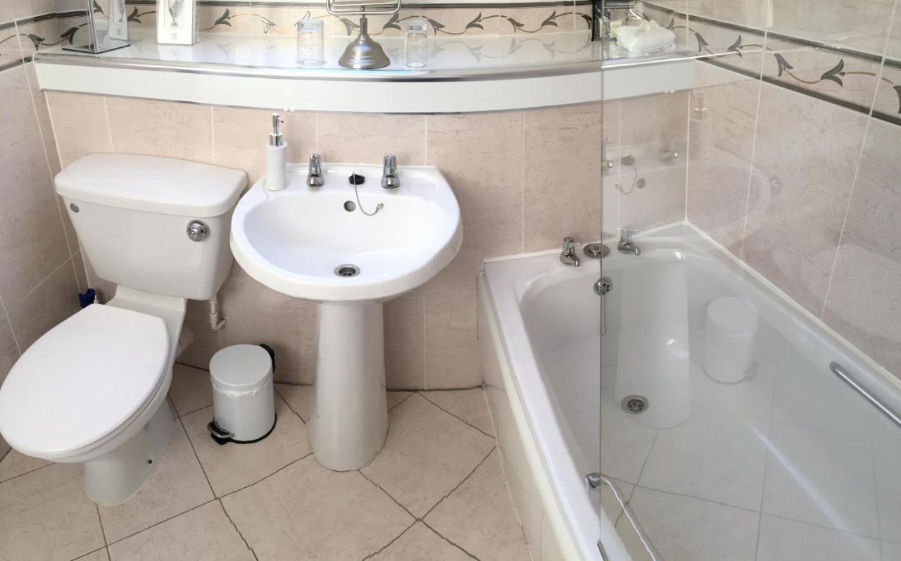 The Spindrift Guest House Анструтер Экстерьер фото
